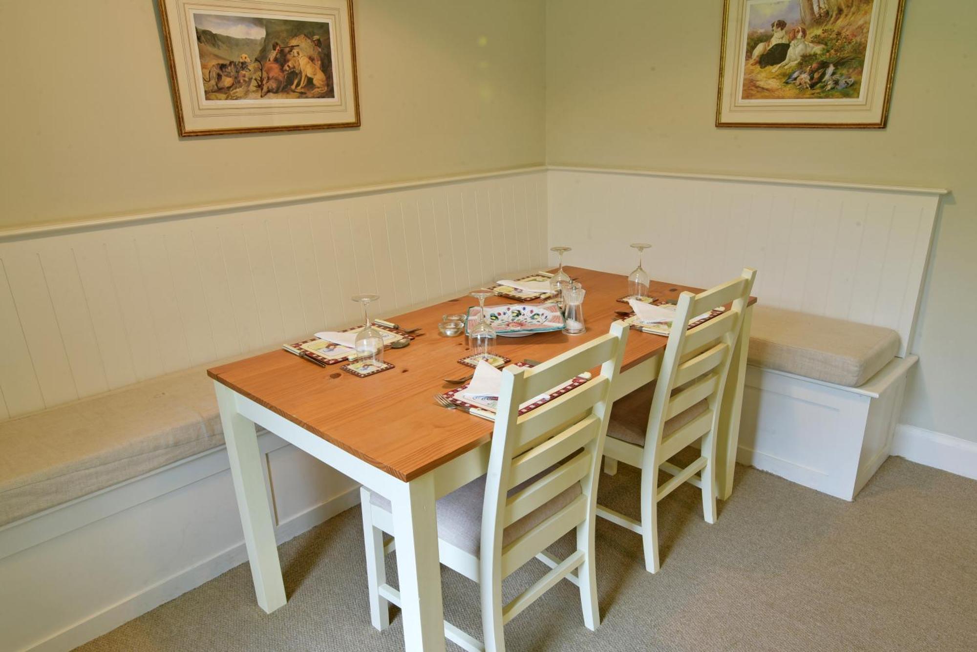 Gardeners Cottage Chesthill Bagian luar foto